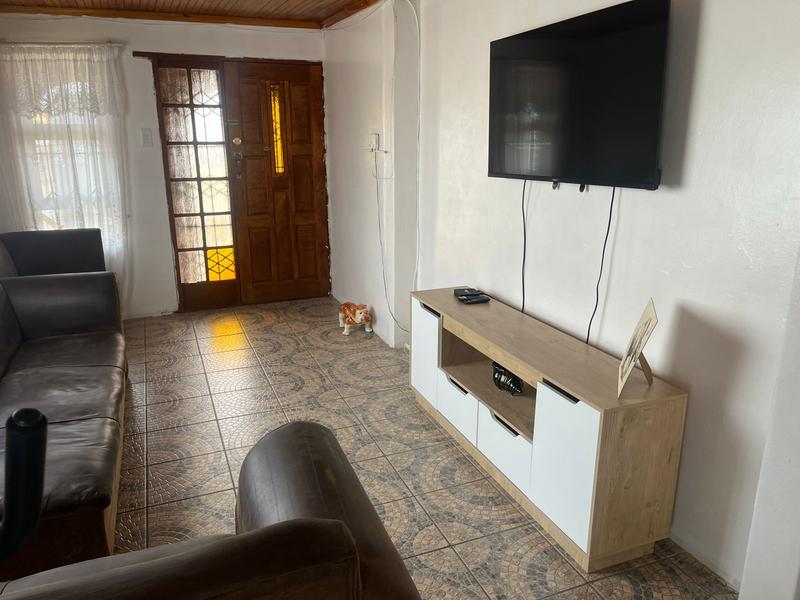2 Bedroom Property for Sale in Kwa Nobuhle Eastern Cape